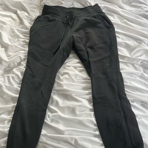 Lululemon scuba joggers